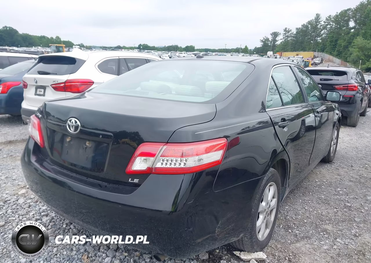 2011 Toyota Camry Le VIN:4T1BF3EK1BU120240 - 4