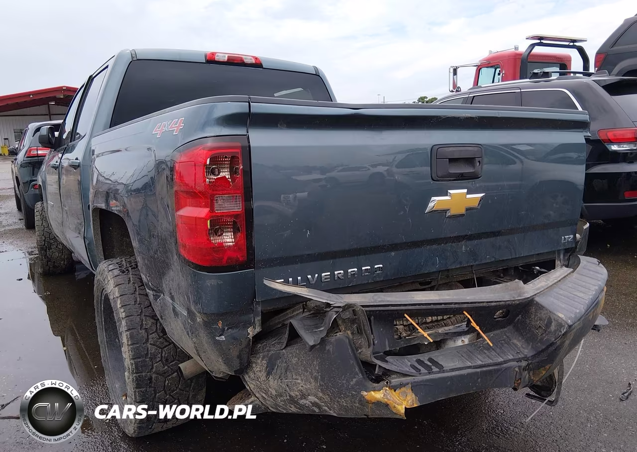 2014 Chevrolet Silverado 1500 1Lt VIN:3GCUKREC8EG208052 - 3