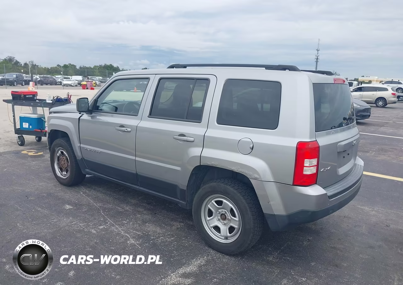 2015 Jeep Patriot Sport VIN:1C4NJRBB7FD197904 - 3