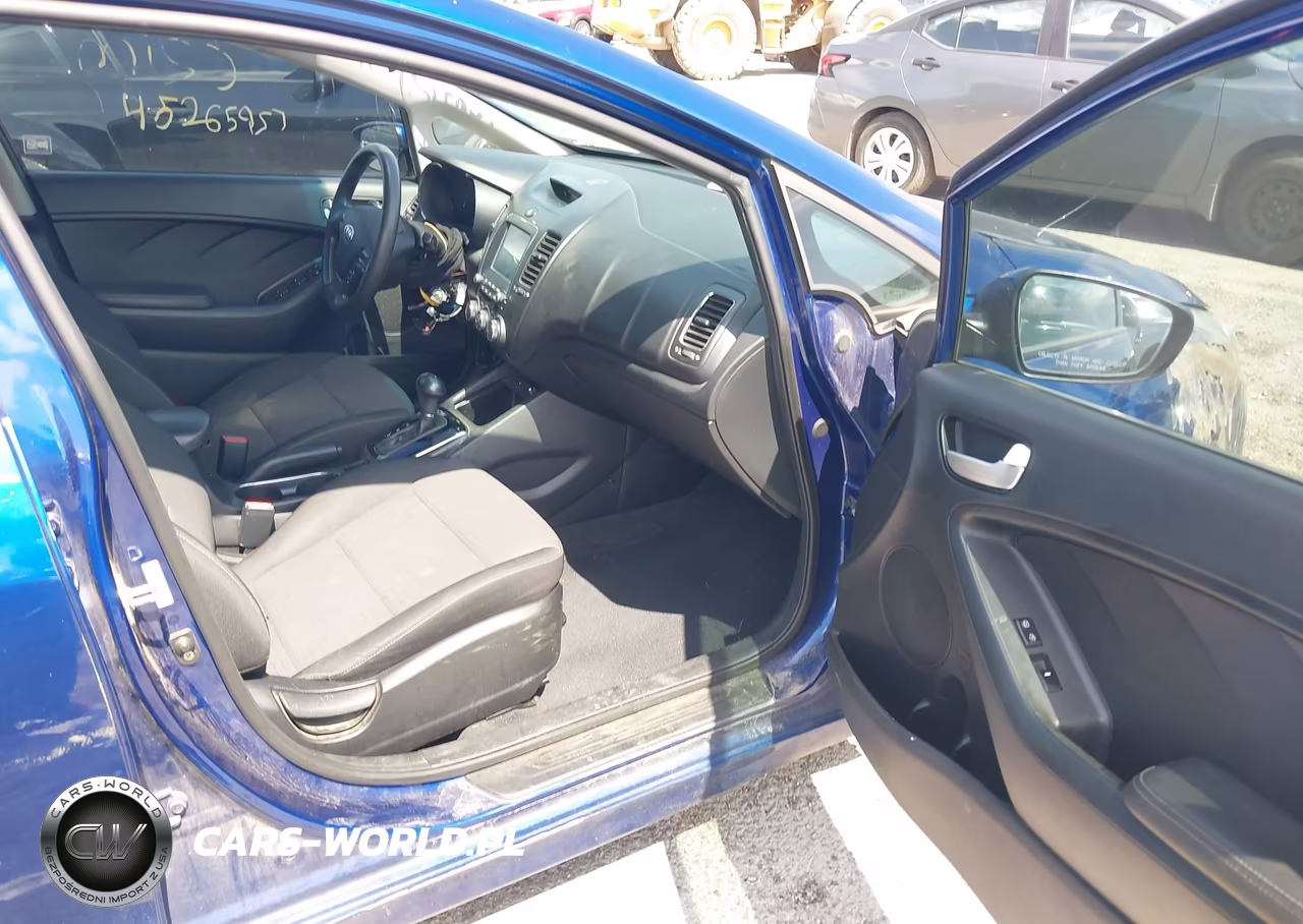 2018 Kia Forte Lx VIN:3KPFL4A72JE203131 - 5