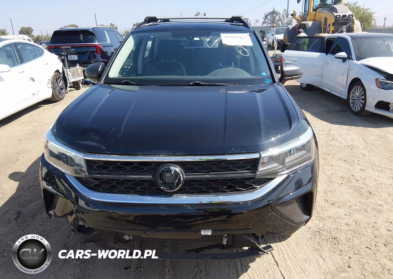 2023 Volkswagen Taos 1.5T S VIN:3VVAX7B27PM330878 - 12