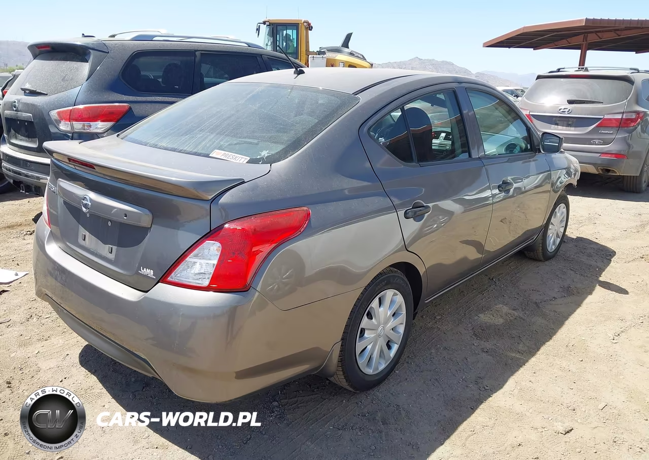 2017 Nissan Versa 1.6 S+ VIN:3N1CN7AP7HL857162 - 4
