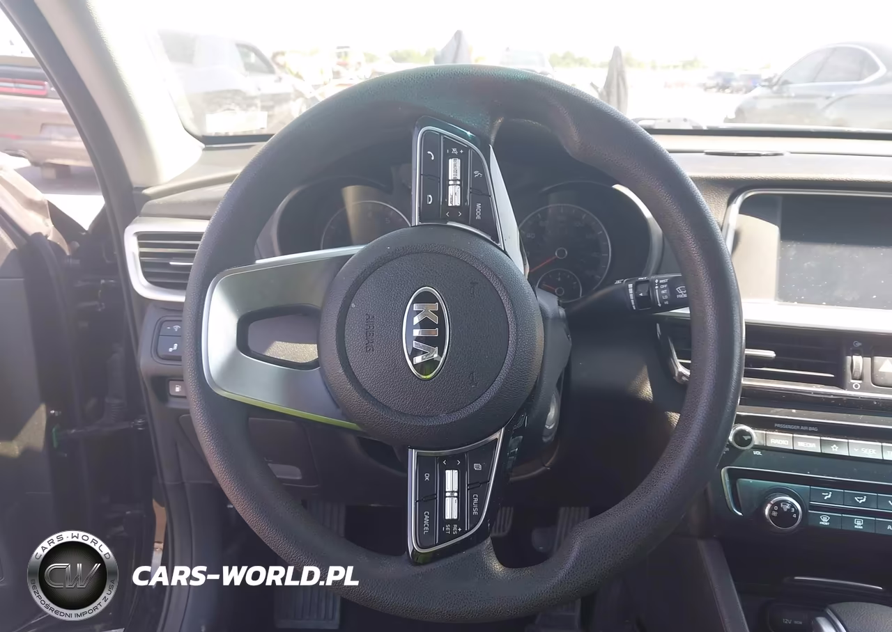 2019 Kia Optima Lx VIN:5XXGT4L3XKG338090 - 9