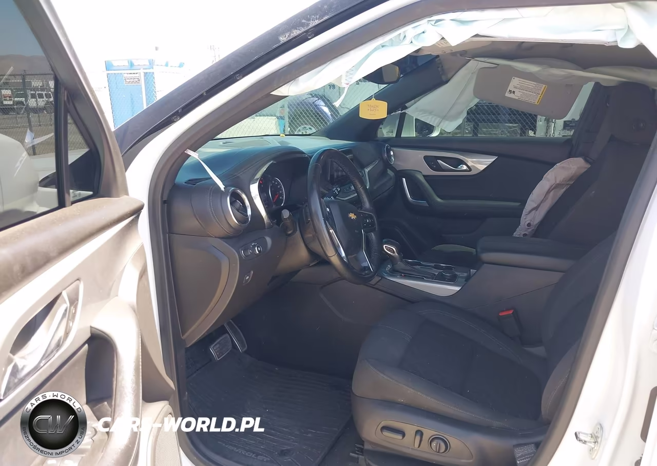 2019 Chevrolet Blazer VIN:3GNKBBRA2KS581045 - 5