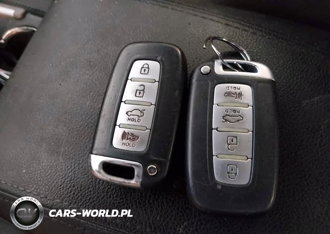 2011 Hyundai Sonata Se VIN:5NPEC4ACXBH283865 - 11