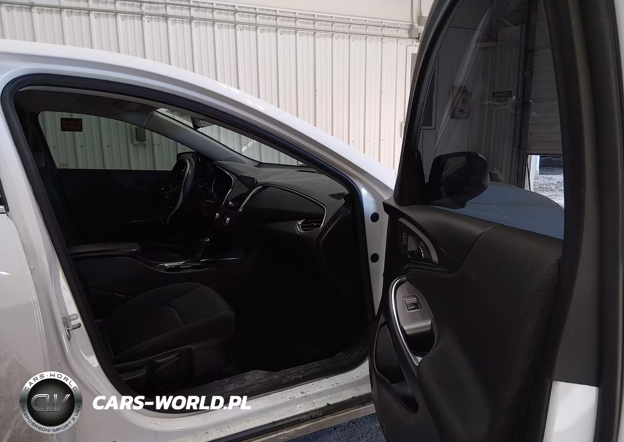 2020 Chevrolet Malibu Fwd Lt VIN:1G1ZD5ST3LF111068 - 5