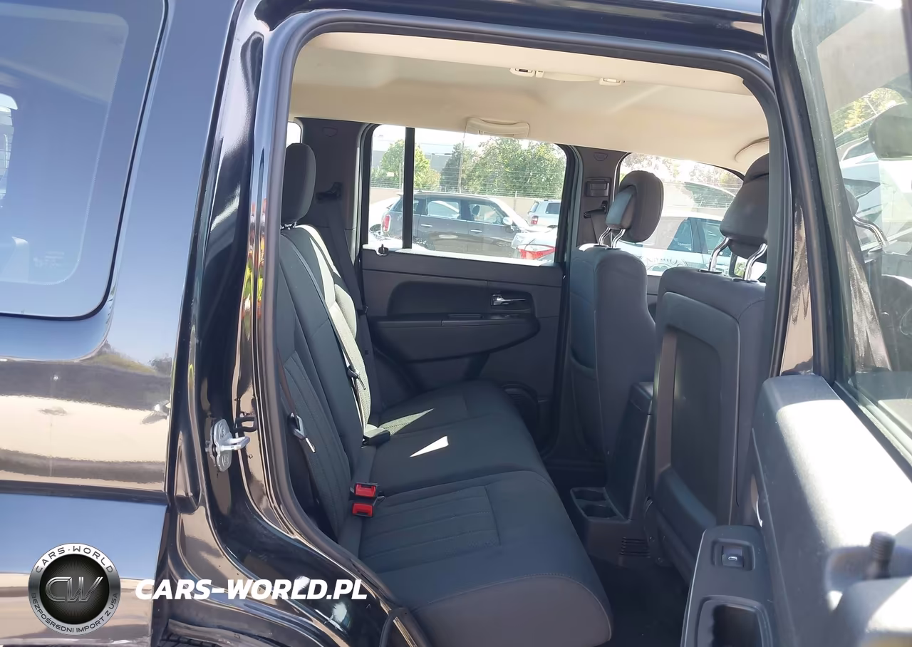 2012 Jeep Liberty Sport VIN:1C4PJMAK7CW167282 - 8