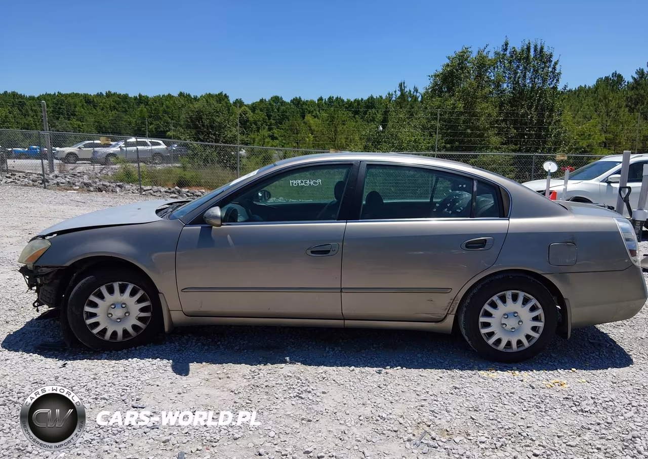 2003 Nissan Altima 2.5 S VIN:1N4AL11D13C223028 - 13