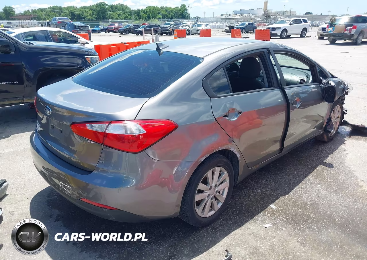 2016 Kia Forte Lx VIN:KNAFX4A60G5567545 - 4