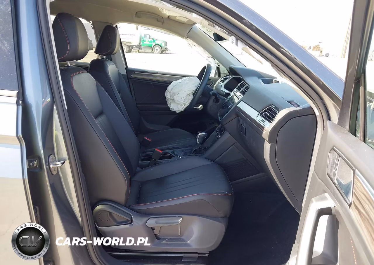 2024 Volkswagen Tiguan 2.0T Wolfsburg Edition VIN:3VV6B7AX9RM227658 - 5