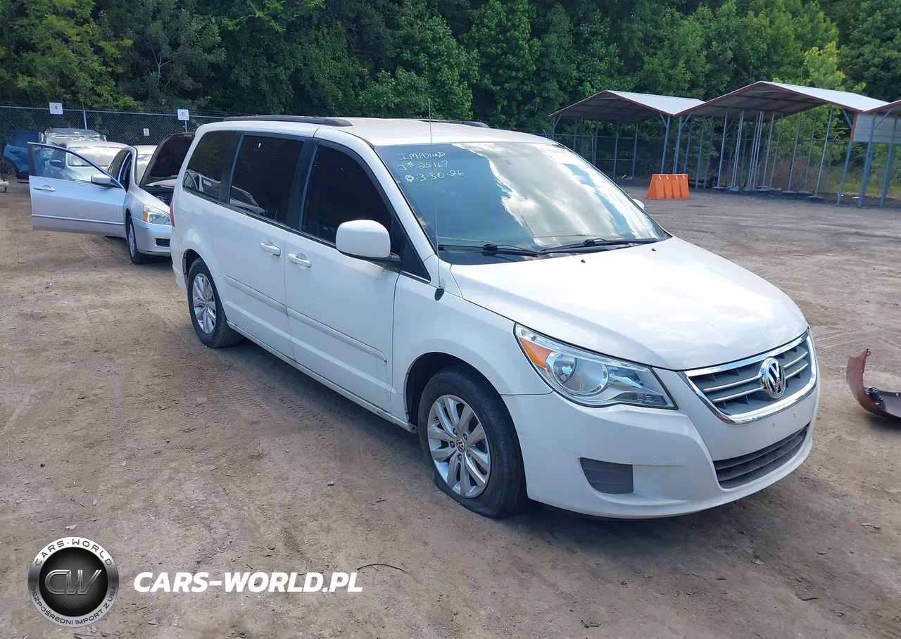 2012 Volkswagen Routan Se – zdjęcie 1 z 13
