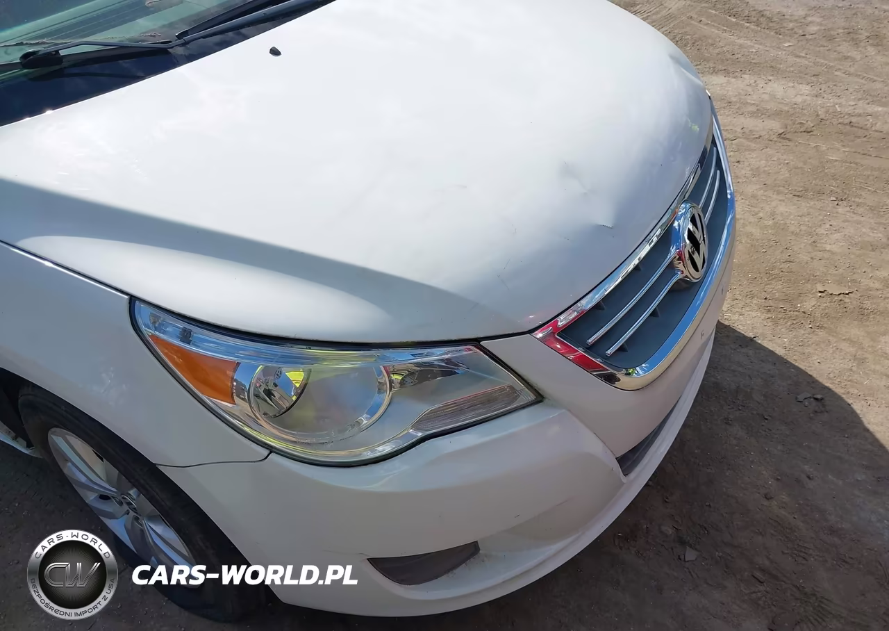 2012 Volkswagen Routan Se VIN:2C4RVABG1CR217673 - 12