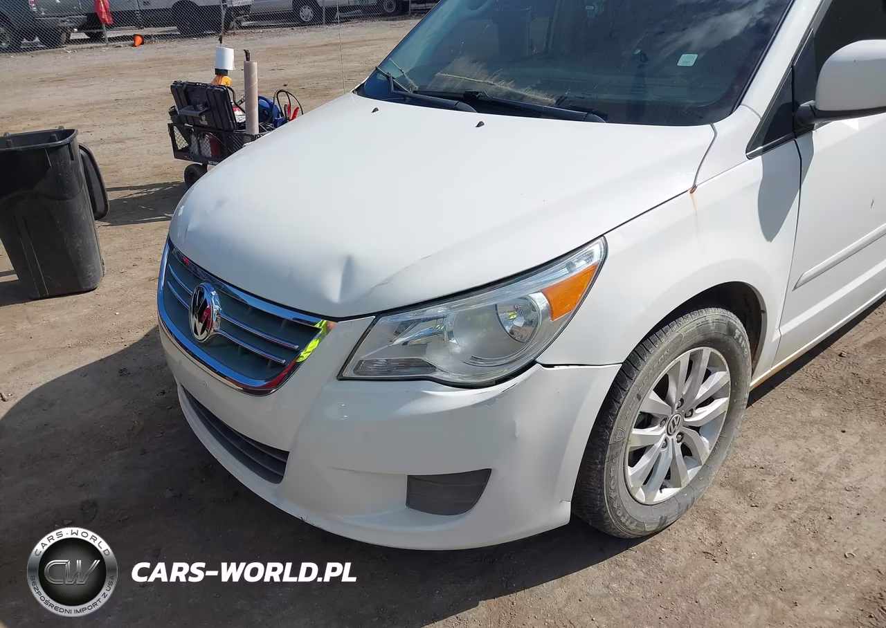 2012 Volkswagen Routan Se VIN:2C4RVABG1CR217673 - 6