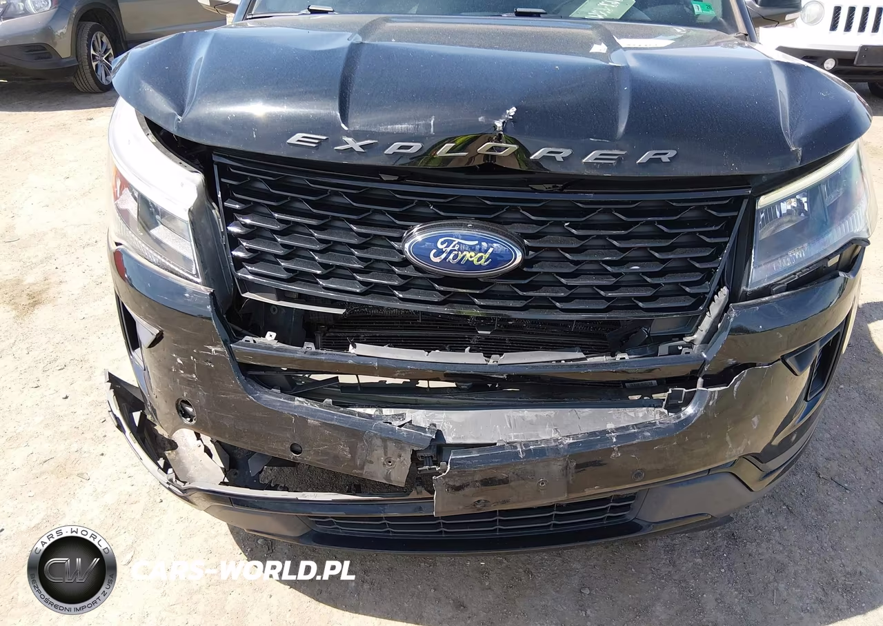 2018 Ford Explorer Sport VIN:1FM5K8GT8JGC90216 - 6