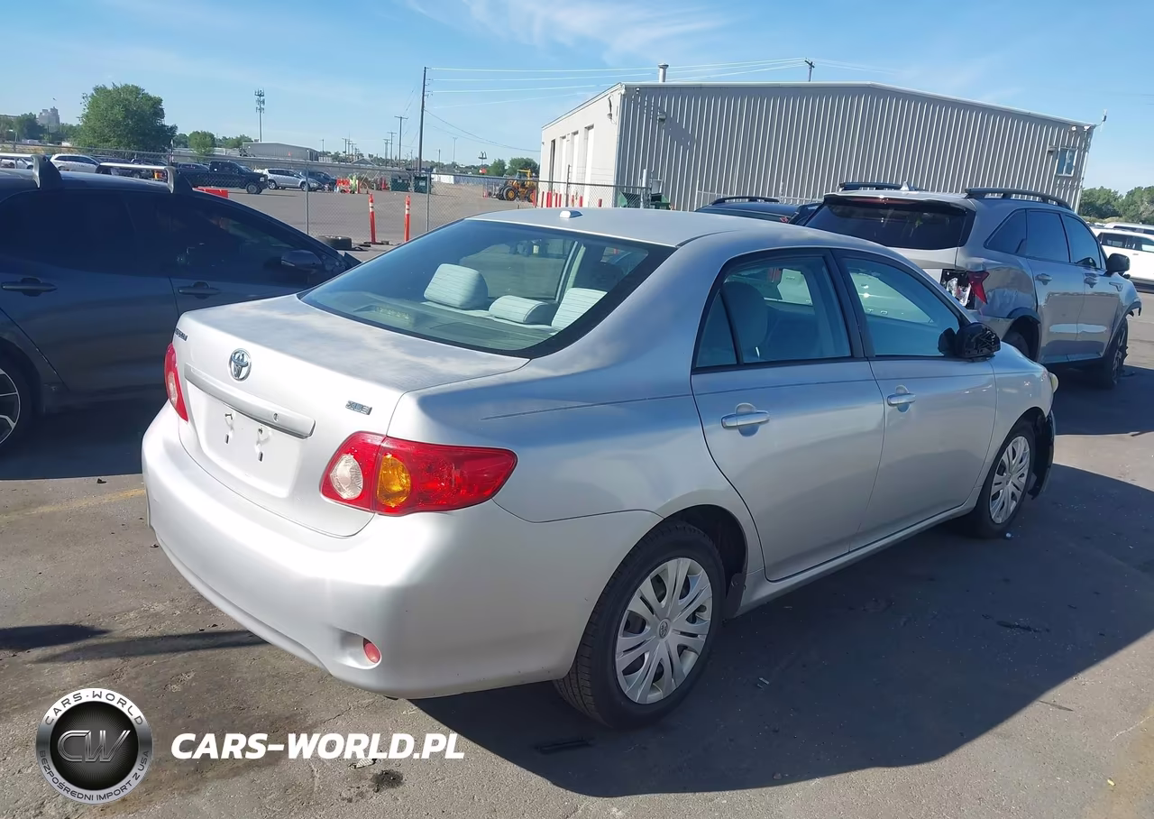 2010 Toyota Corolla Xle VIN:1NXBU4EE6AZ195343 - 4