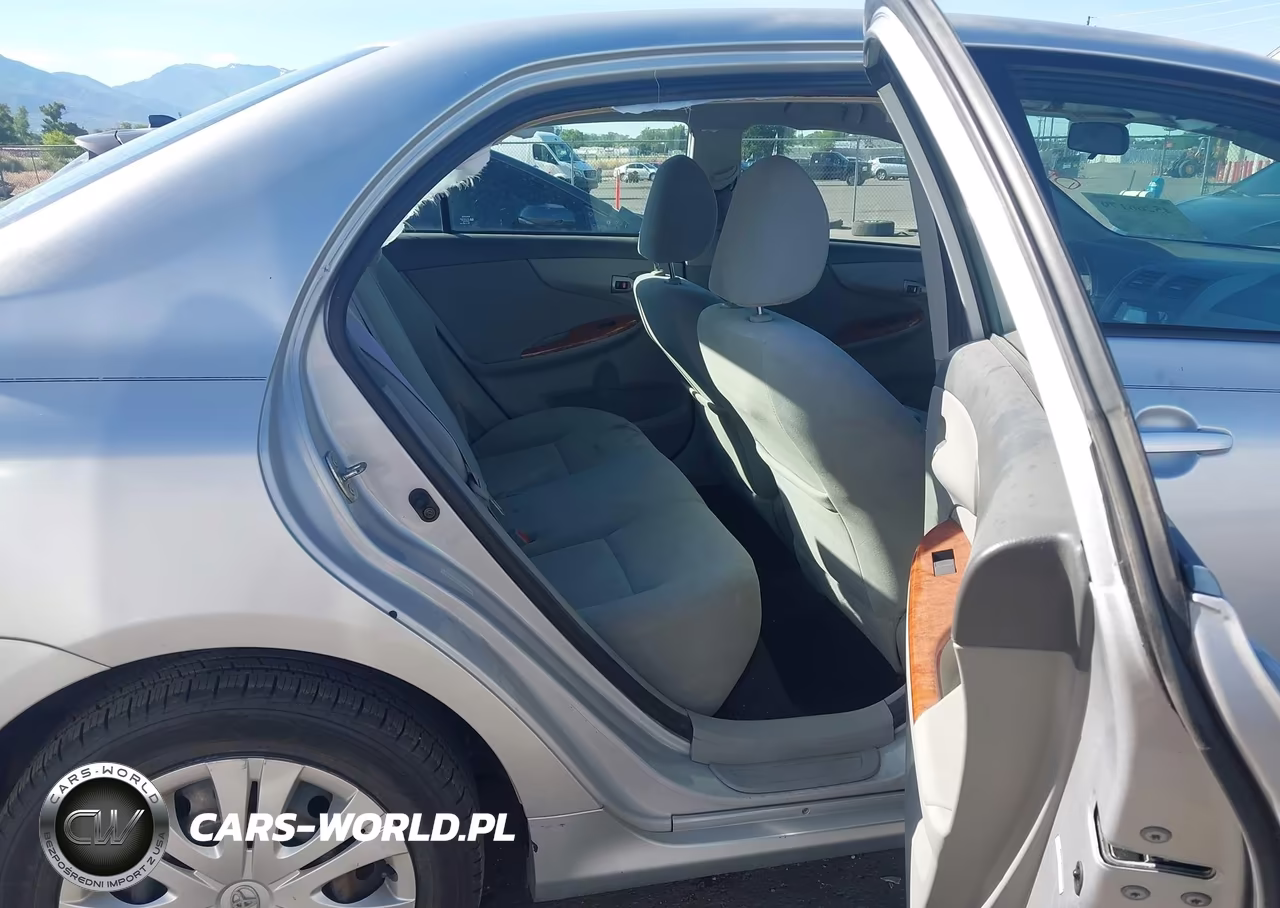 2010 Toyota Corolla Xle VIN:1NXBU4EE6AZ195343 - 8