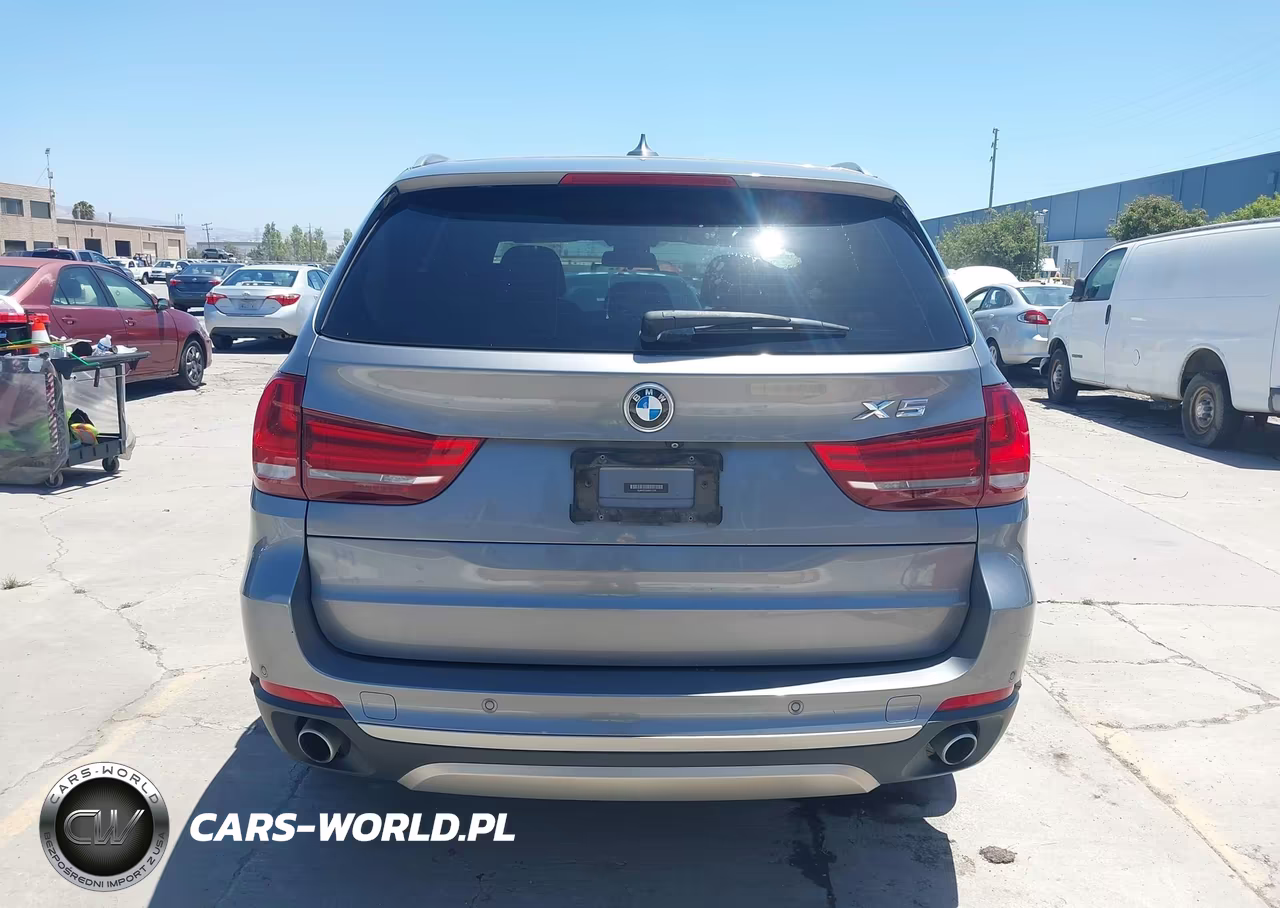 2017 BMW X5 xDrive35I VIN:5UXKR0C33H0X77318 - 16