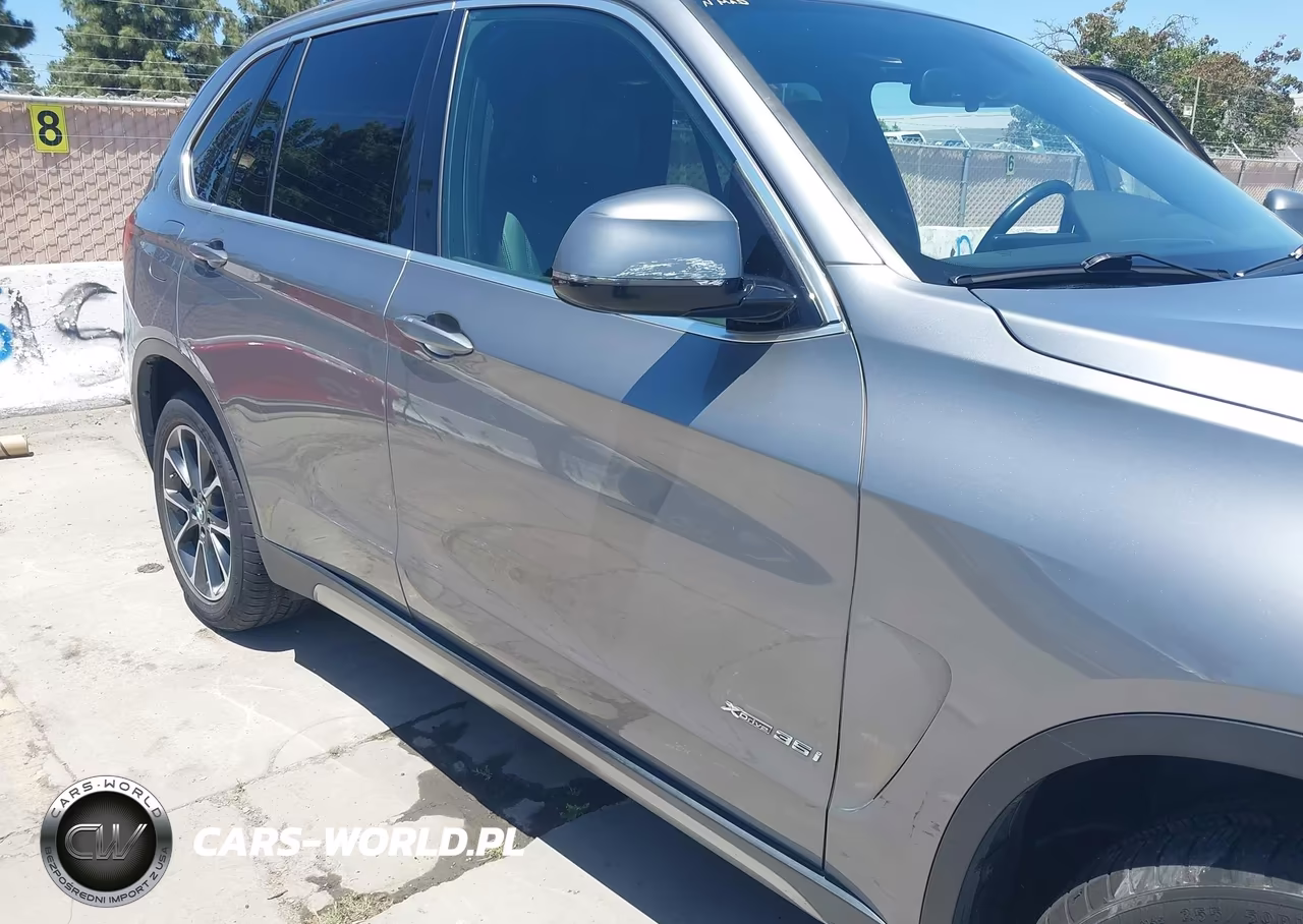 2017 BMW X5 xDrive35I VIN:5UXKR0C33H0X77318 - 6