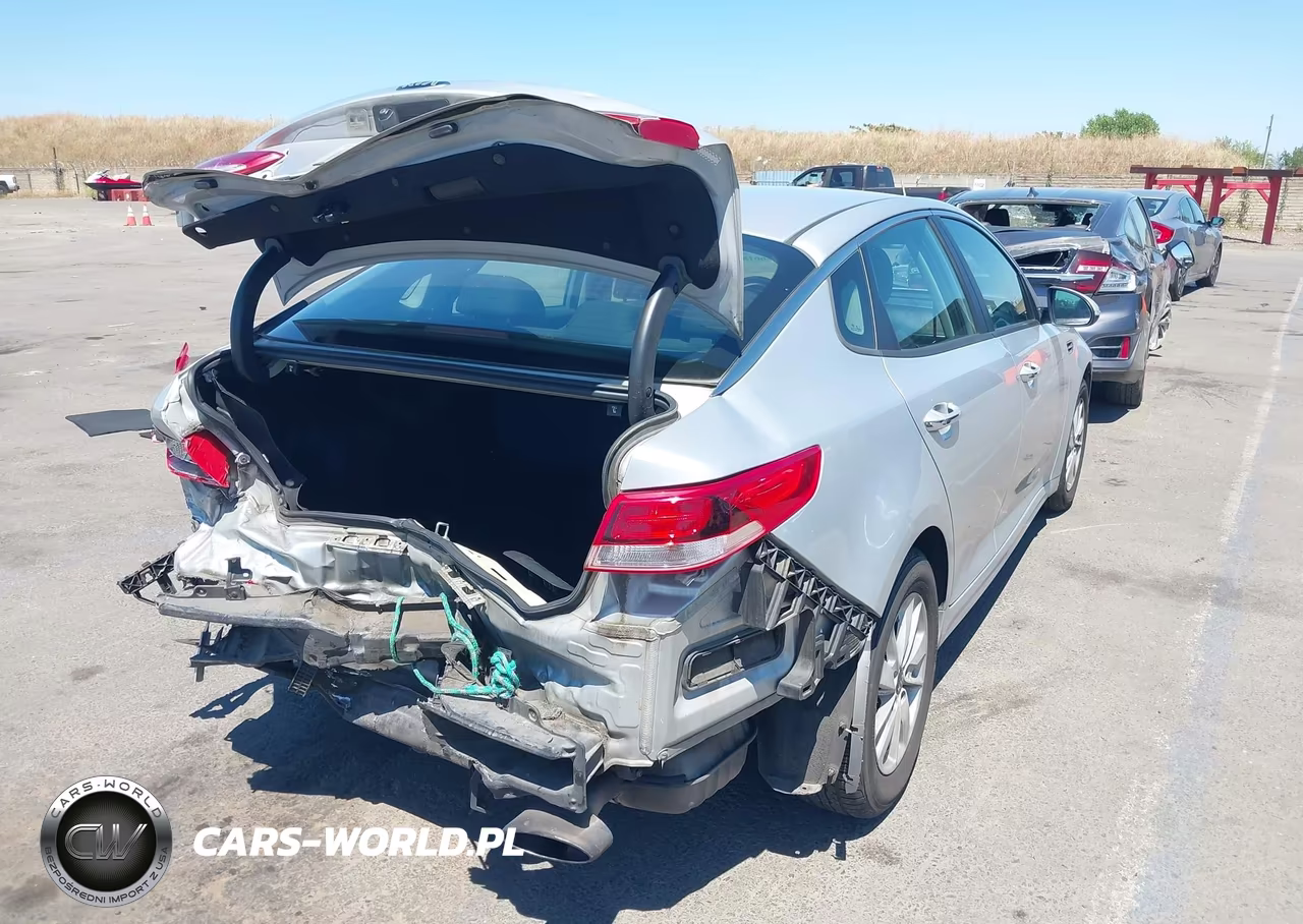 2017 Kia Optima Lx VIN:KNAGT4L38H5133071 - 4