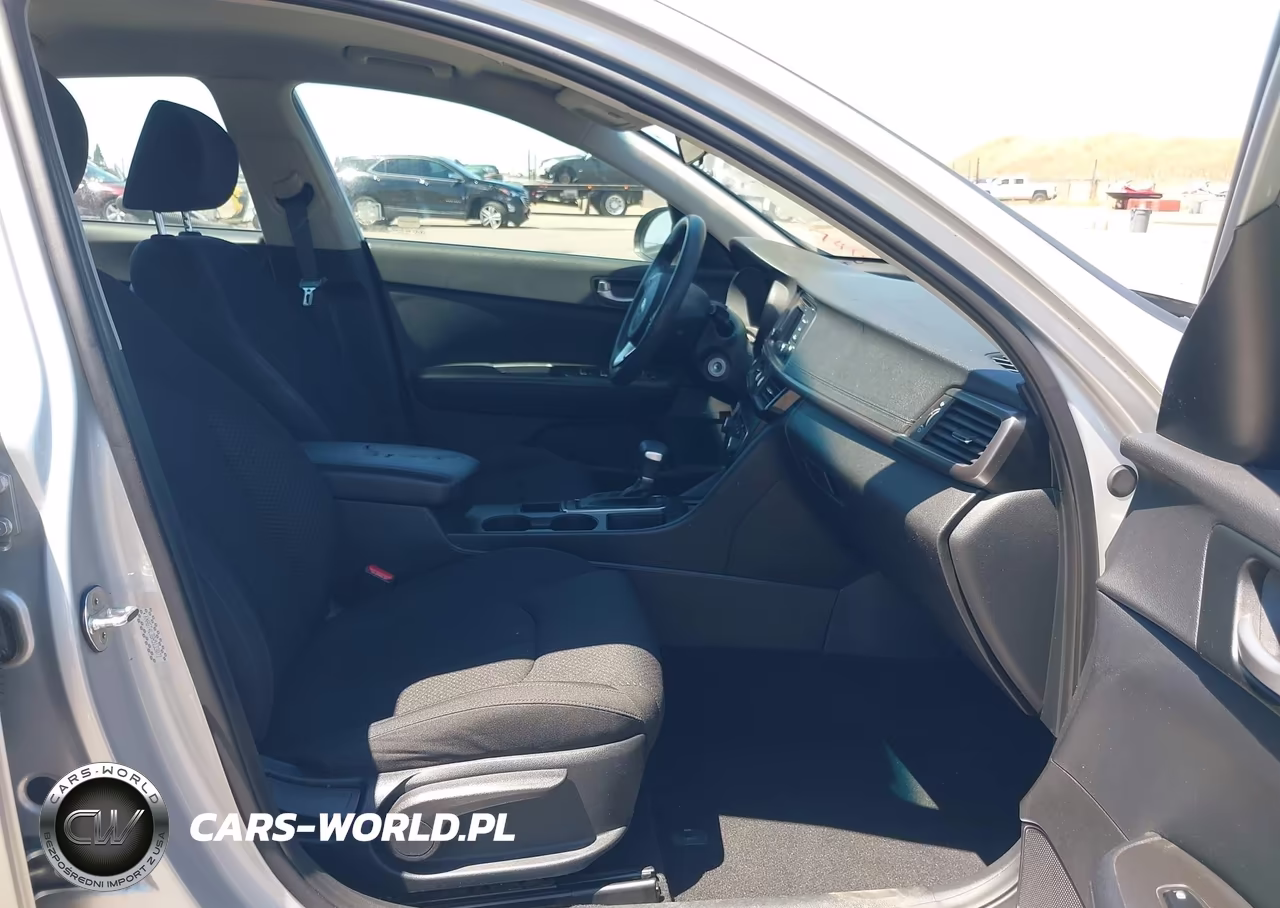 2017 Kia Optima Lx VIN:KNAGT4L38H5133071 - 5