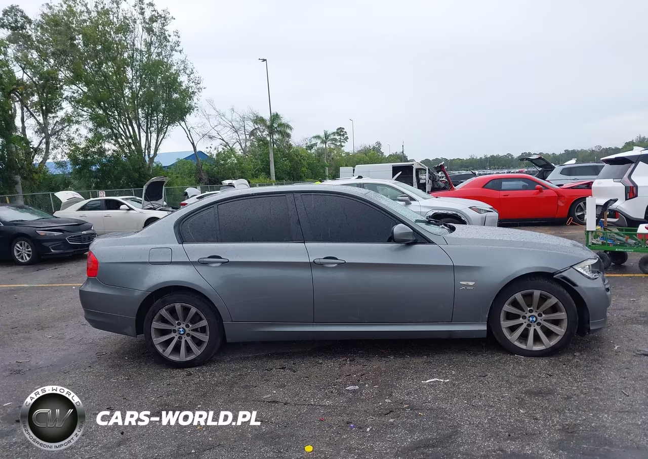 2011 BMW 328I xDrive VIN:WBAPK5C59BF126951 - 13