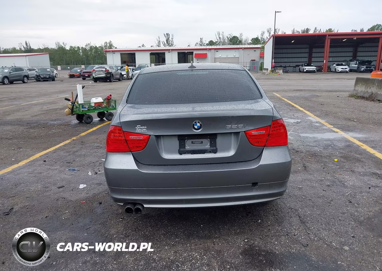2011 BMW 328I xDrive VIN:WBAPK5C59BF126951 - 16