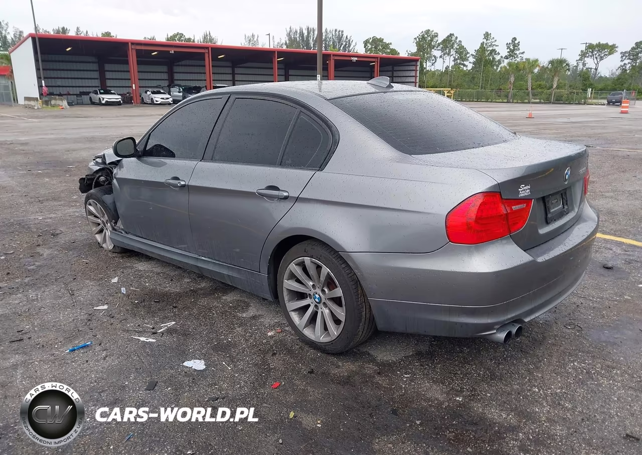 2011 BMW 328I xDrive VIN:WBAPK5C59BF126951 - 3