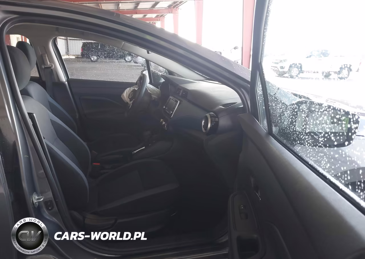 2025 Nissan Versa 1.6 Sv VIN:3N1CN8EV9SL828087 - 5