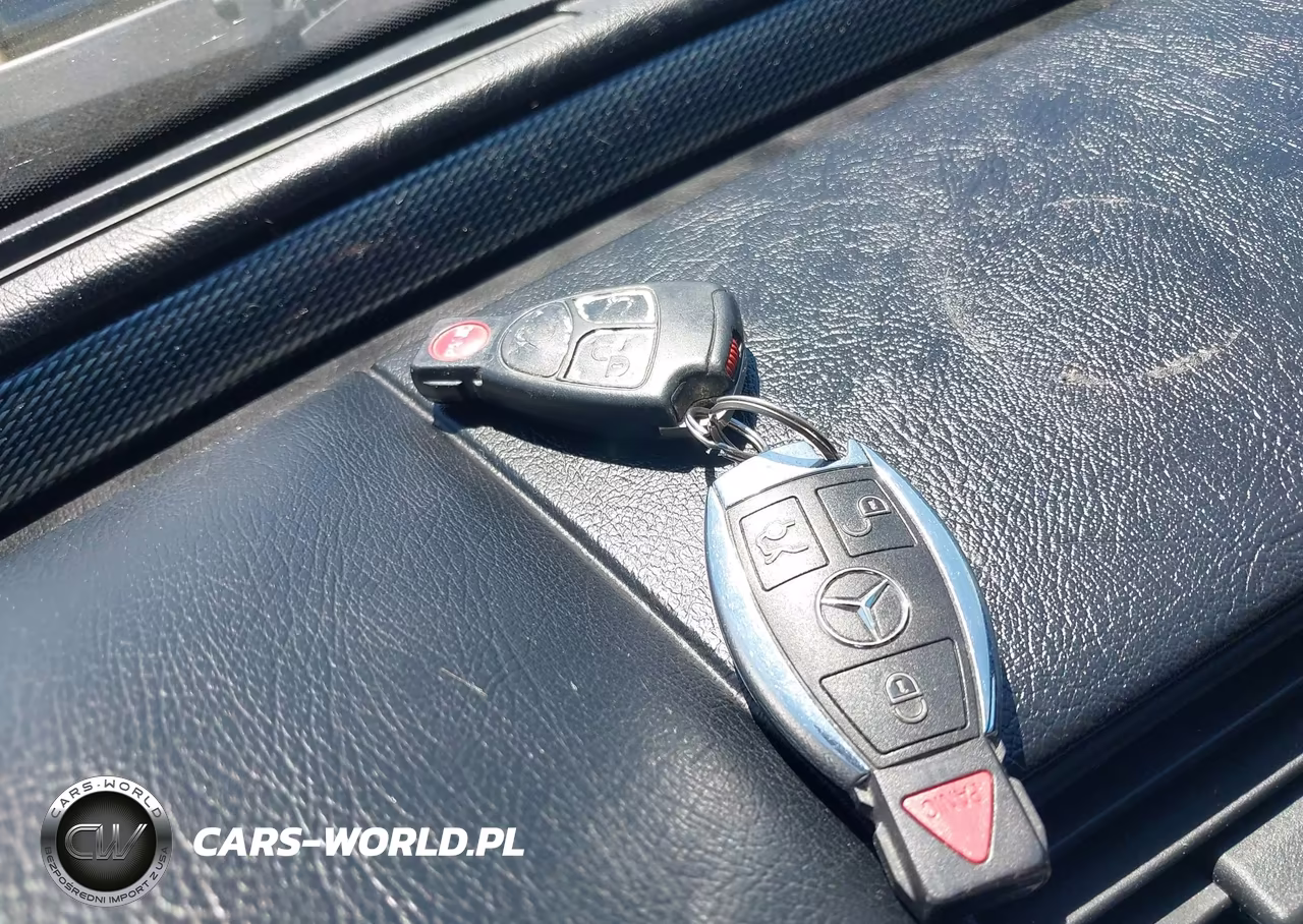 2000 Mercedes-Benz C 230 Kompressor VIN:WDBHA24G2YA846802 - 11