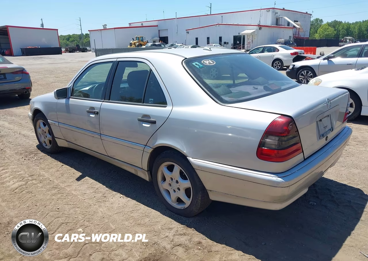 2000 Mercedes-Benz C 230 Kompressor VIN:WDBHA24G2YA846802 - 3