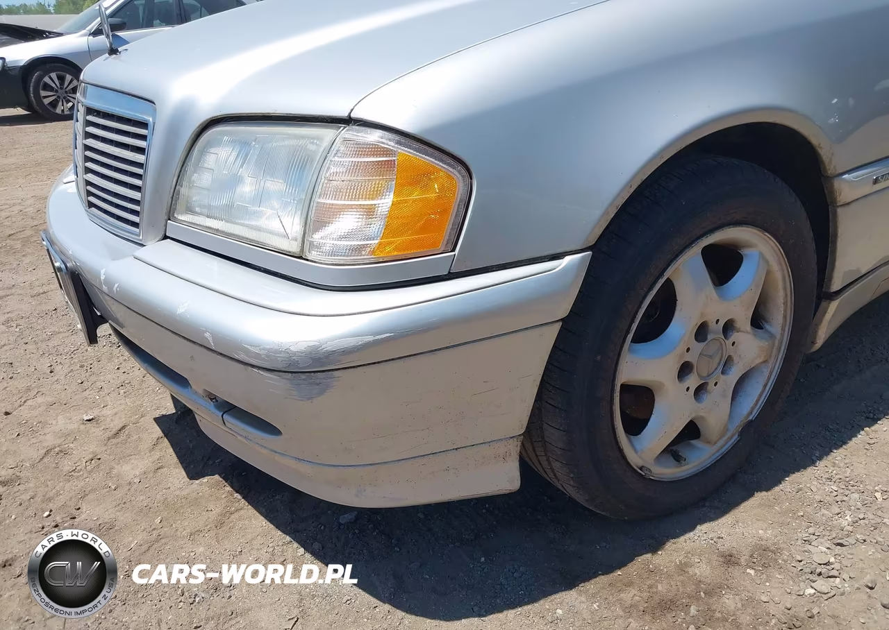 2000 Mercedes-Benz C 230 Kompressor VIN:WDBHA24G2YA846802 - 6