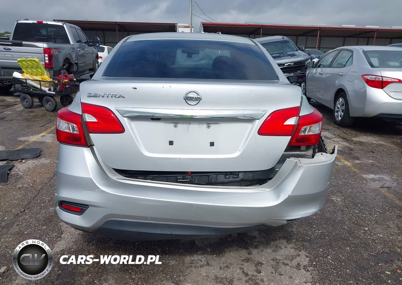 2018 Nissan Sentra S VIN:3N1AB7AP1JY254071 - 16