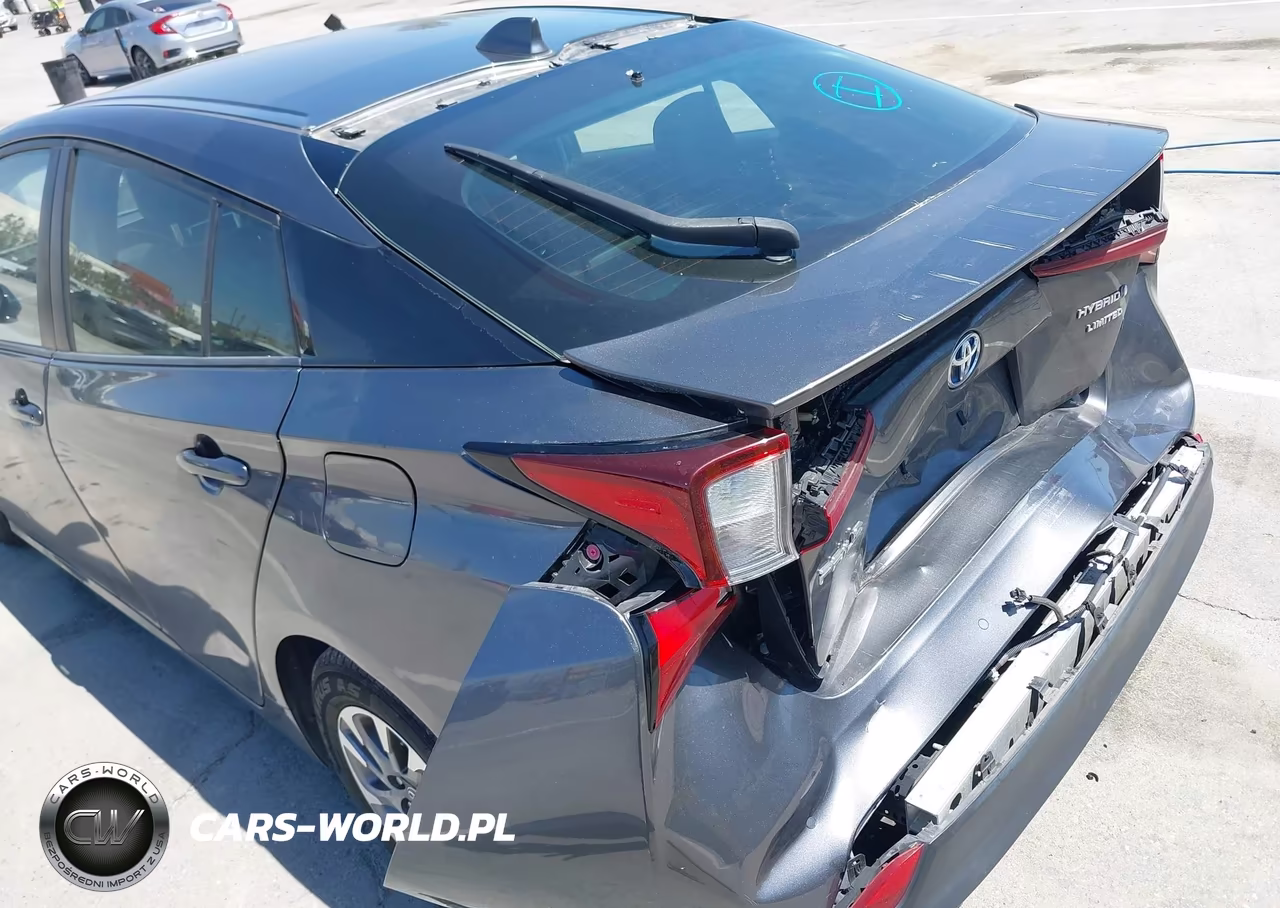 2019 Toyota Prius Limited VIN:JTDKARFU8K3070626 - 6