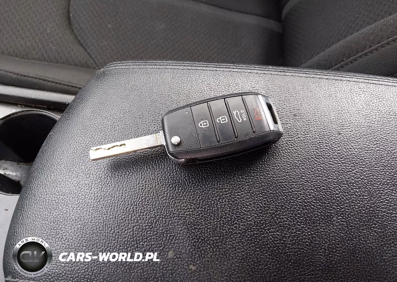 2017 Kia Optima Lx VIN:5XXGT4L31HG139101 - 11