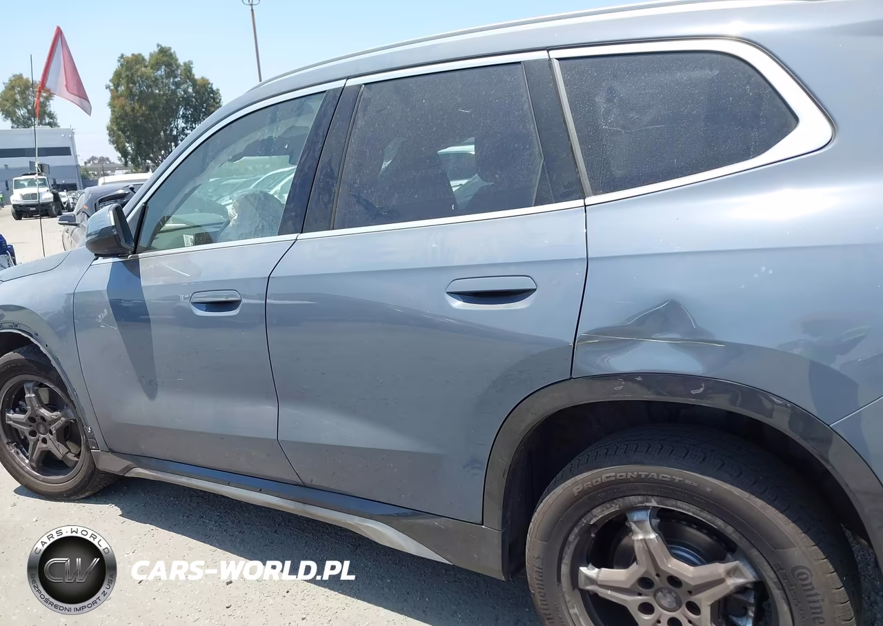 2025 BMW X1 xDrive28I VIN:WBX73EF09S5128627 - 14
