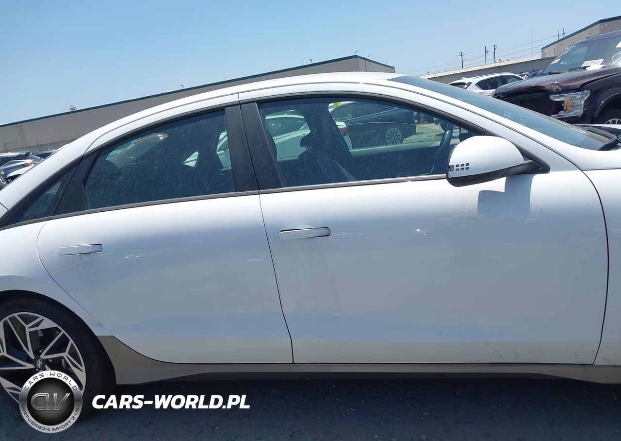 2025 Hyundai Ioniq 6 Sel VIN:KMHM34AA6SA092442 - 13