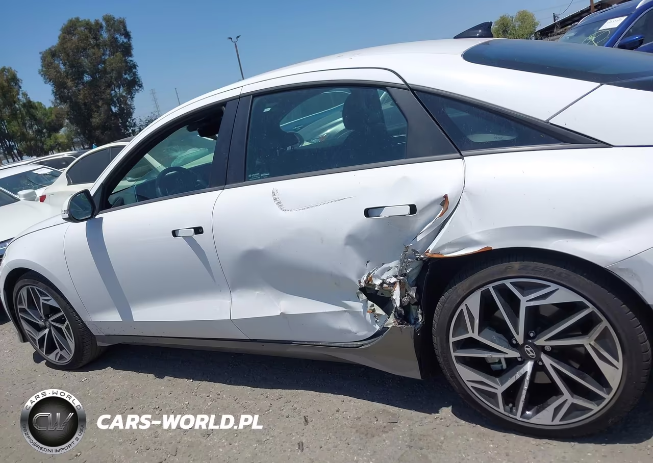 2025 Hyundai Ioniq 6 Sel VIN:KMHM34AA6SA092442 - 14