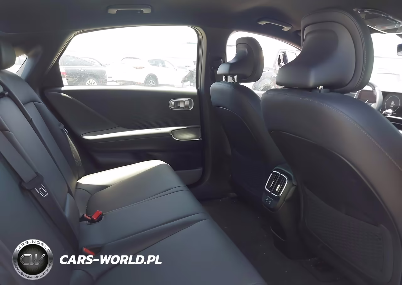 2025 Hyundai Ioniq 6 Sel VIN:KMHM34AA6SA092442 - 8