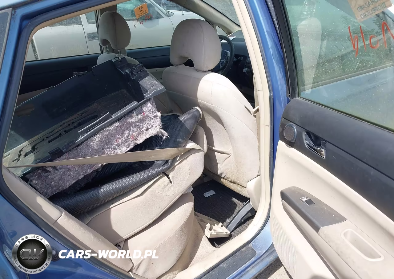 2004 Toyota Prius VIN:JTDKB20UX40064327 - 8