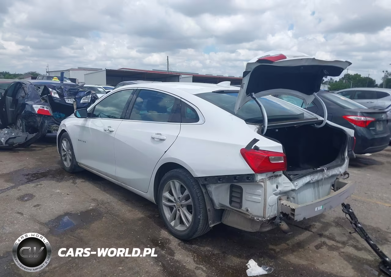 2018 Chevrolet Malibu Lt VIN:1G1ZD5ST9JF249551 - 3