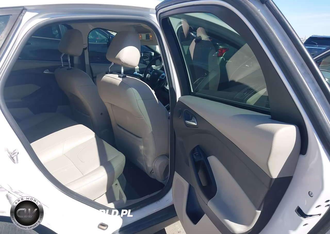 2012 Ford Focus Sel VIN:1FAHP3M22CL237058 - 8