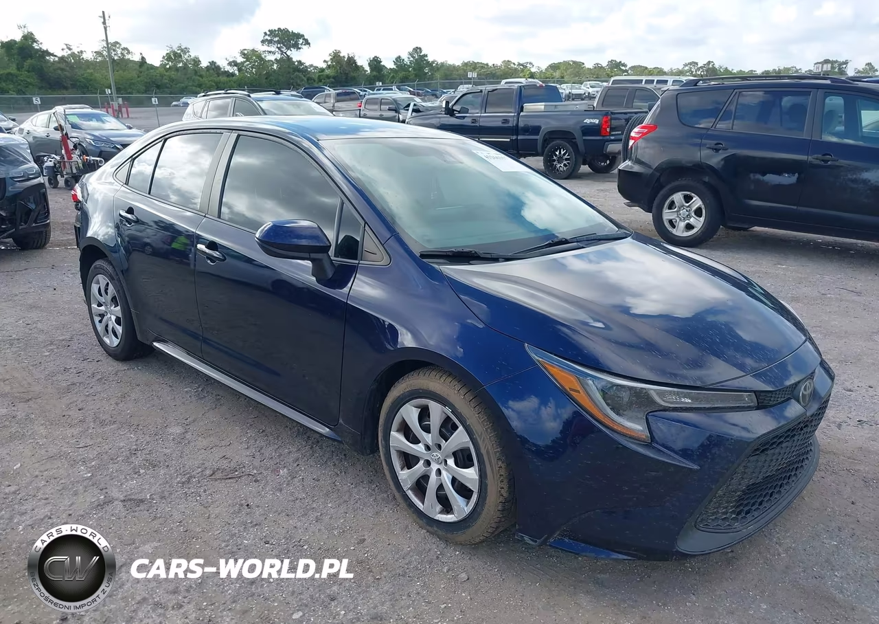 2022 Toyota Corolla Le – zdjęcie 1 z 16