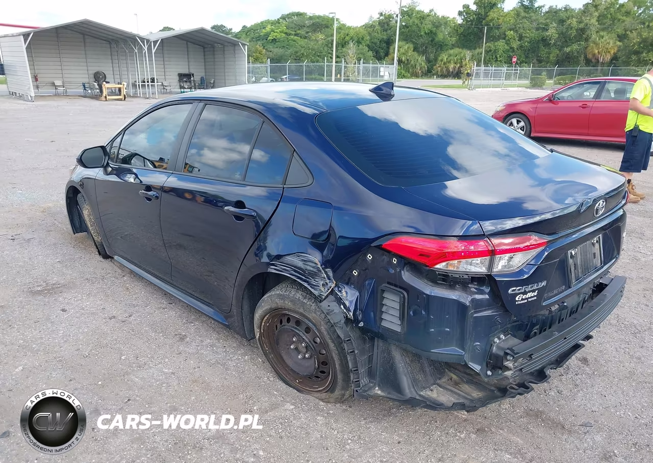 2022 Toyota Corolla Le VIN:5YFEPMAE8NP379197 - 3