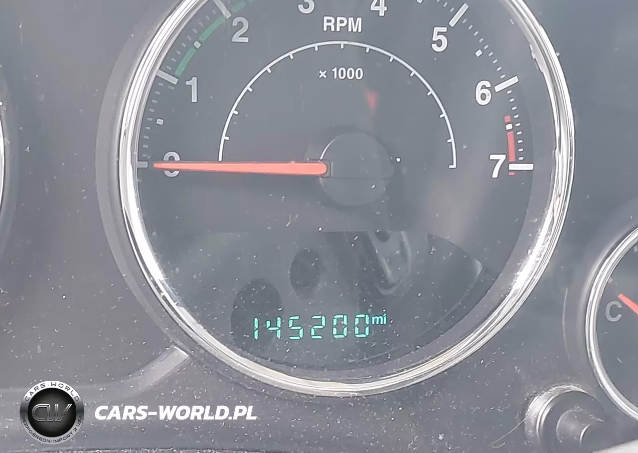 2015 Jeep Wrangler Unlimited Sport VIN:1C4BJWDG2FL747199 - 15