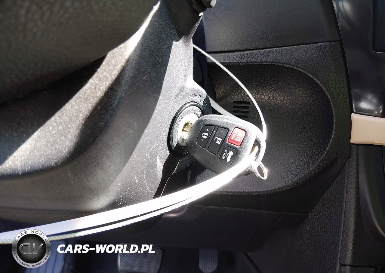 2015 Toyota Corolla Le VIN:5YFBURHE4FP240992 - 11