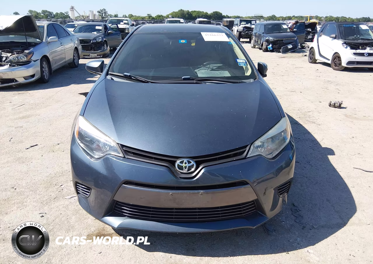 2015 Toyota Corolla Le VIN:5YFBURHE4FP240992 - 12
