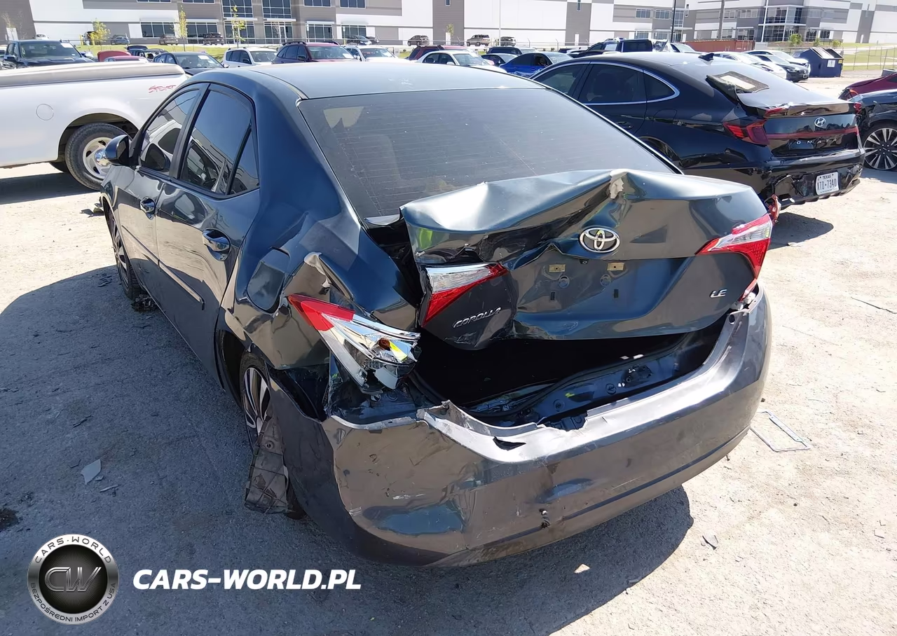 2015 Toyota Corolla Le VIN:5YFBURHE4FP240992 - 6