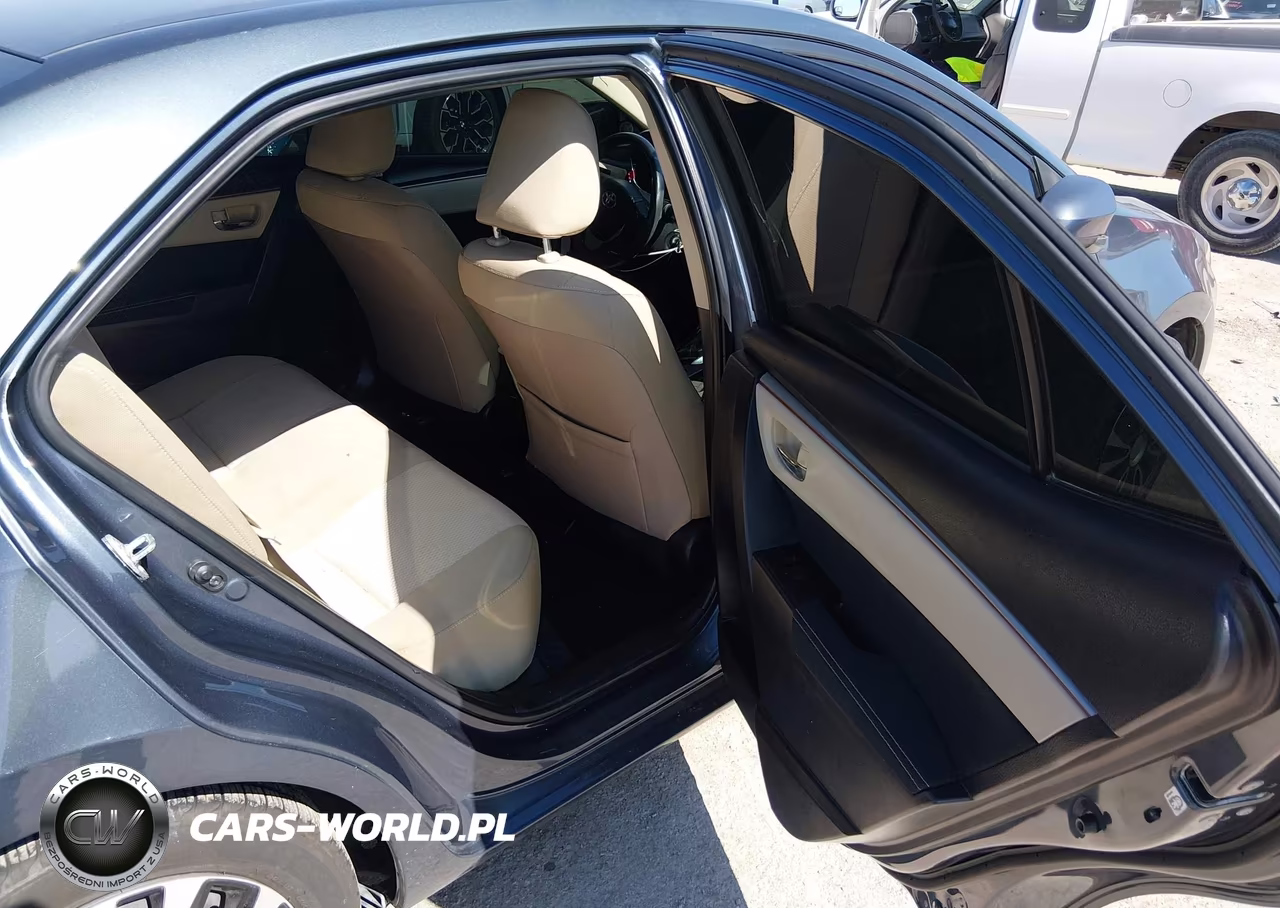 2015 Toyota Corolla Le VIN:5YFBURHE4FP240992 - 8