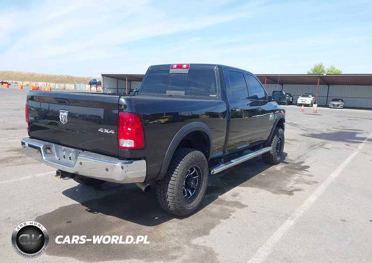 2015 Ram 3500 Slt VIN:3C63R3DL5FG703078 - 4