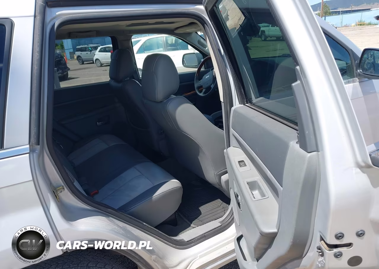 2006 Jeep Grand Cherokee Overland VIN:1J8HR68296C147029 - 8